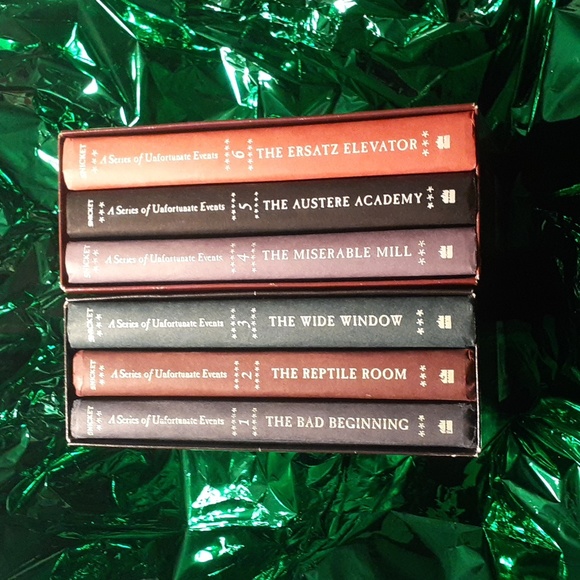 Scholastic Other - A series of unfortunate events box sets